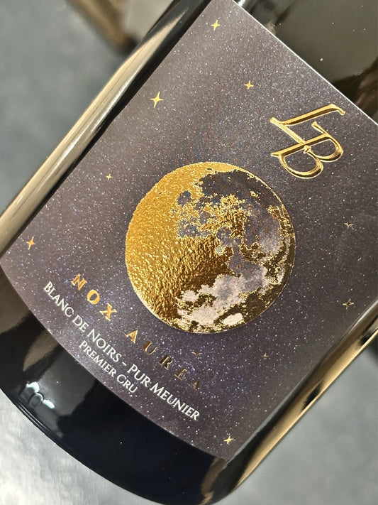 "Nox Aurea" N.V. - Brut